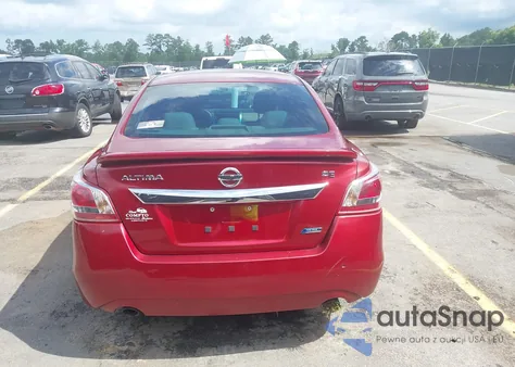 2013 Nissan Altima 2.5 S z USA, uszkodzony, nr VIN 1N4AL3AP1DC173660